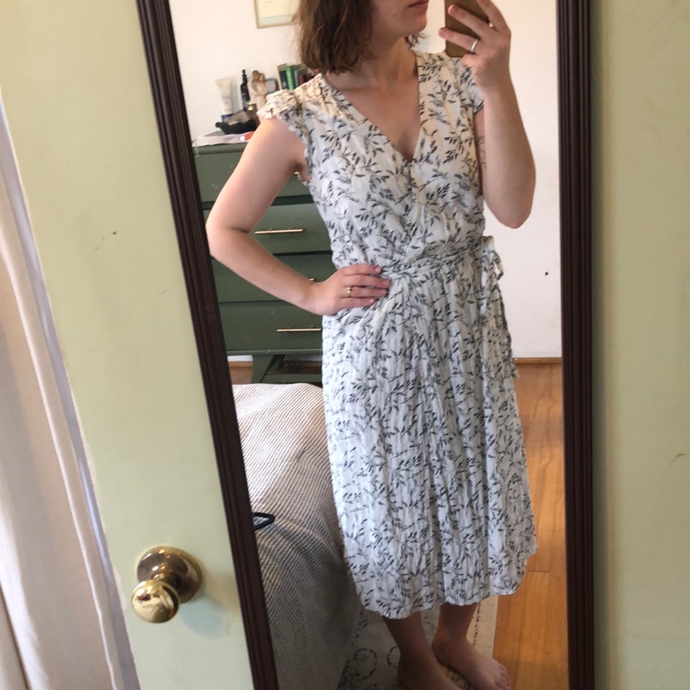 A New Day White floral midi wrap dress in size s